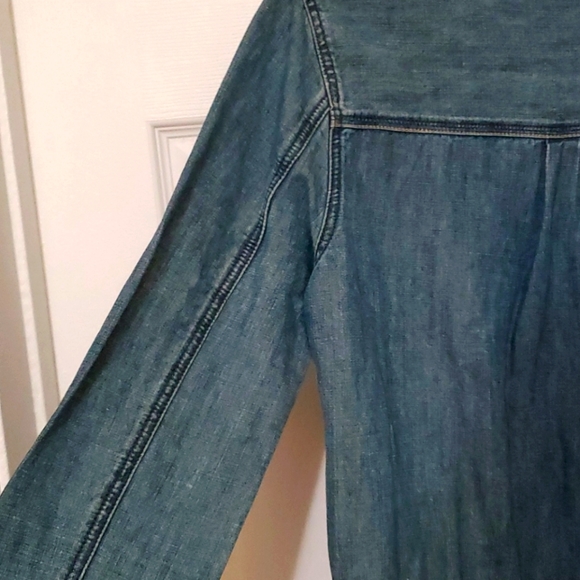 SOLD Abercrombie & Fitch Denim Shorts Jumpsuit, Size 6 - Picture 7 of 8